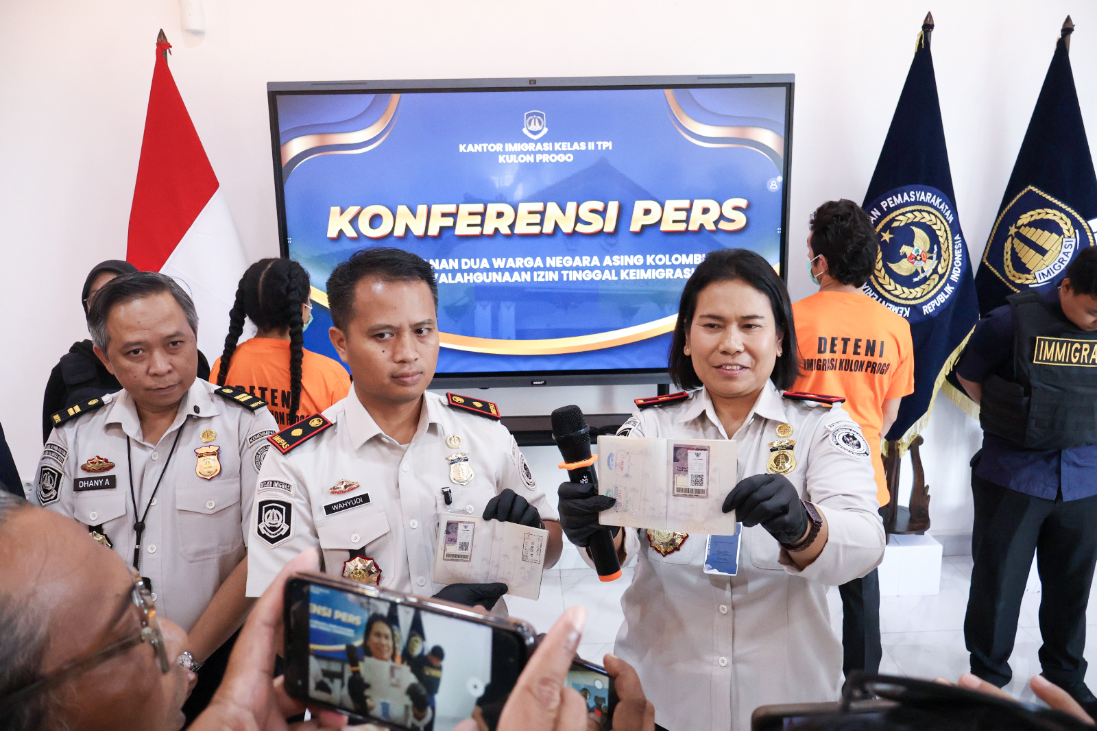 Dari Lampu Merah Bantul ke Ruang Detensi, Begini Akhir Perjalanan Dua Turis Kolombia